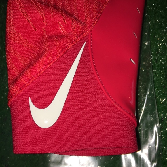 NEW NFL NIKE VAPOR KNIT 4.0 WR FOOTBALL GLOVES MAGNIGRIP+ - Picture 3 of 5